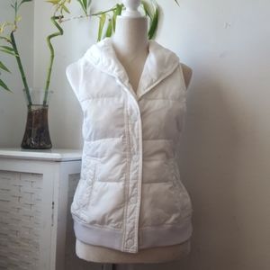 Old Navy White puffer vest jacket